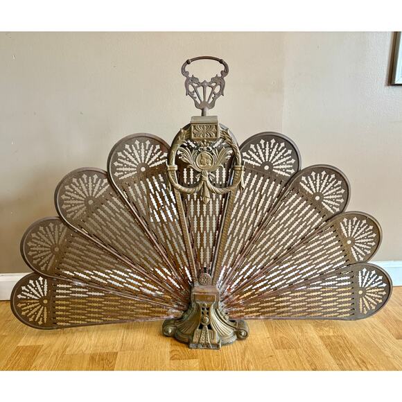 Vintage MCM Victorian Brass Fireplace Fan Peacock Folding Screen Ornate Art Deco - Picture 1 of 10